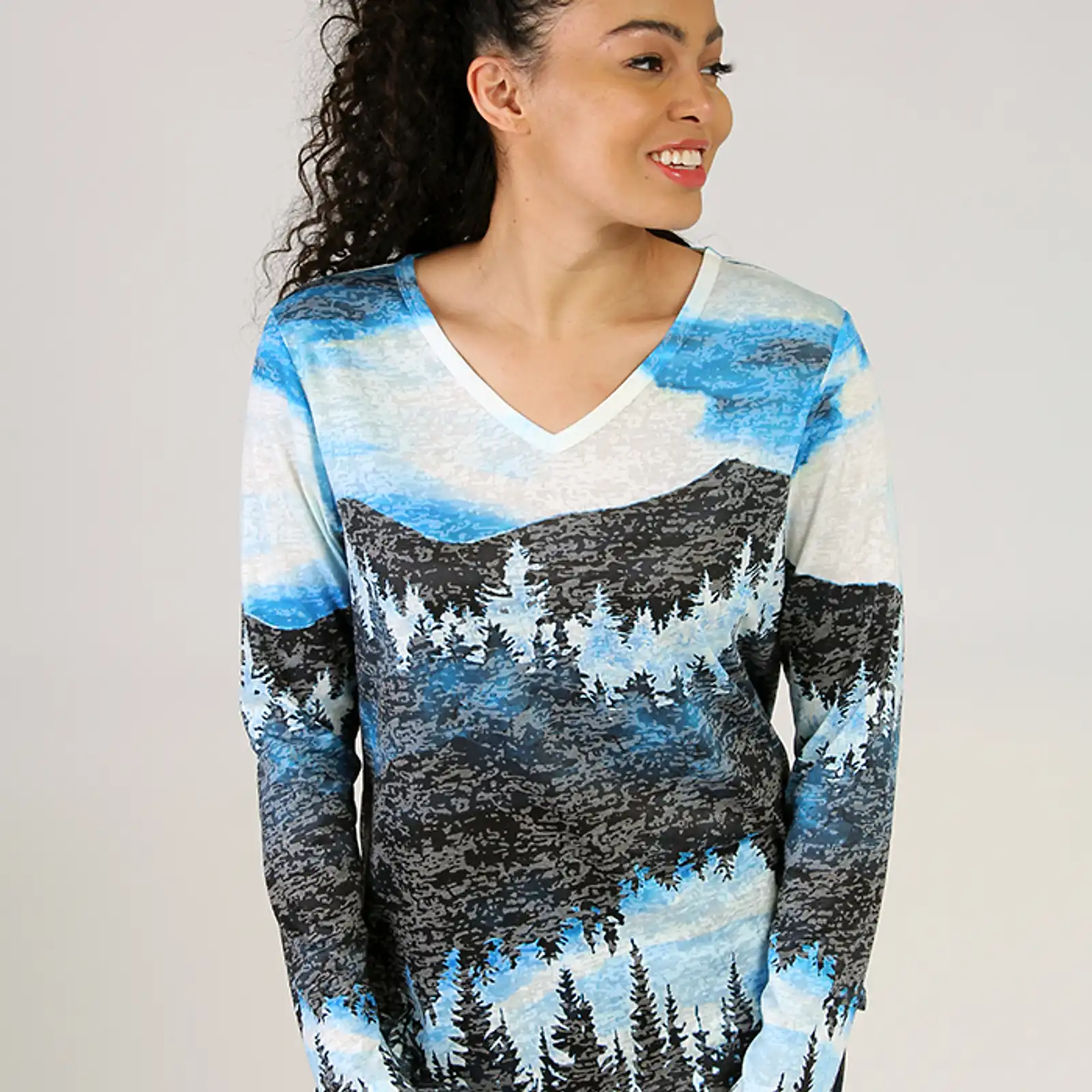 Thumbnail: Fresh FX Blue Mountains V-Neck Top 1FB371522C