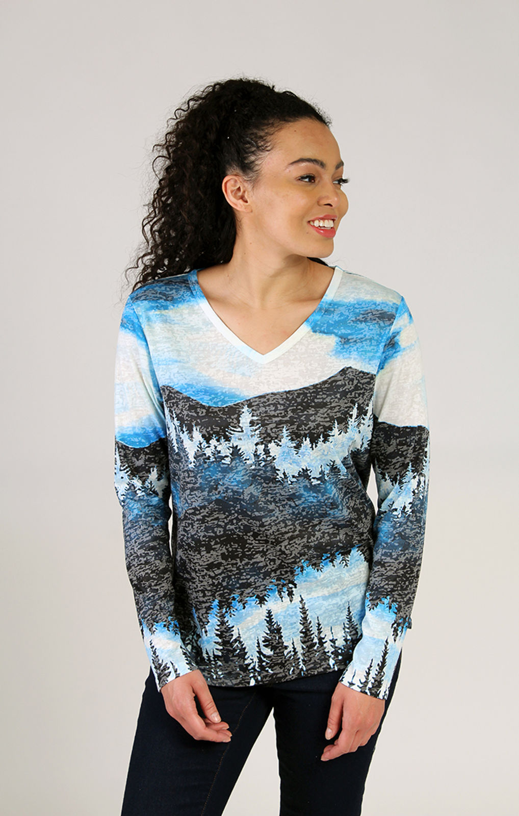 Fresh FX Blue Mountains V-Neck Top 1FB371522C