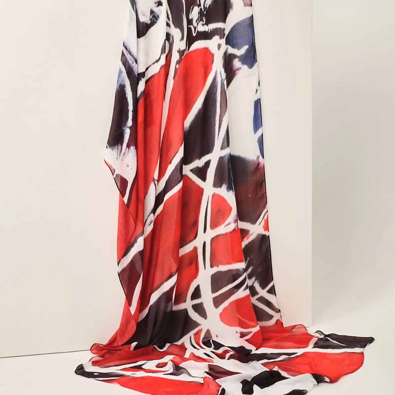 Thumbnail: Dolcezza Simply Art Scarf, "Lovely Lovers" 72904